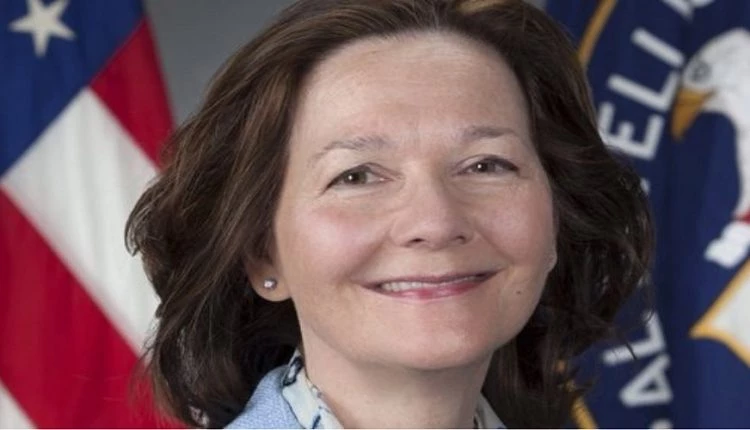 Βόμβα στη CIA – Η εκλεκτή του Τραμπ αποσύρει την υποψηφιότητά της